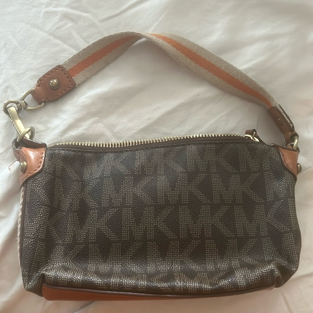Michael kors leather bag